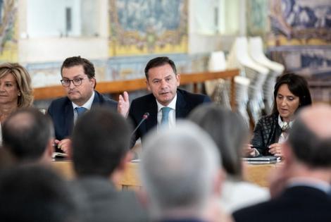 luís montenegro no parlamento